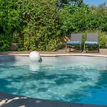 Bed & Breakfast Des Oliviers Nîmes