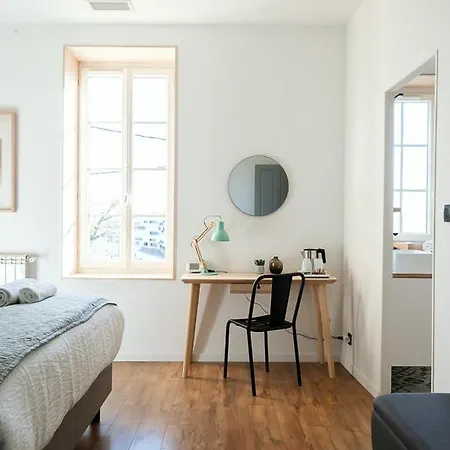 Des Oliviers Bed & Breakfast *