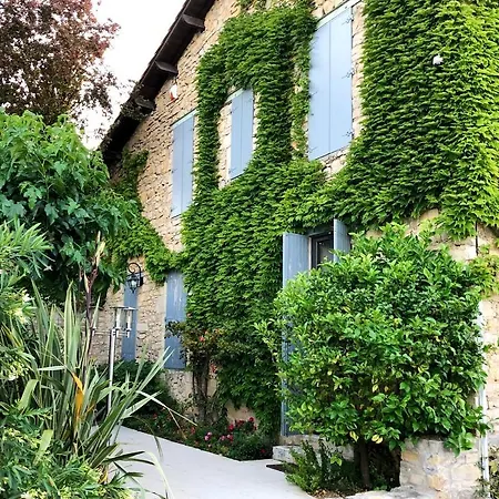 Des Oliviers ベッド・アンド・ブレックファスト *