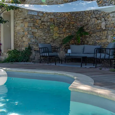 Des Oliviers Bed & Breakfast *