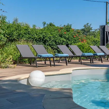 Des Oliviers ニーム