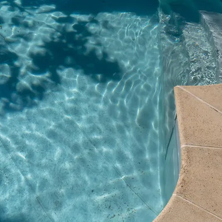 Des Oliviers Bed & Breakfast