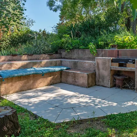 Des Oliviers ベッド・アンド・ブレックファスト