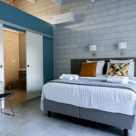 Des Oliviers * ニーム