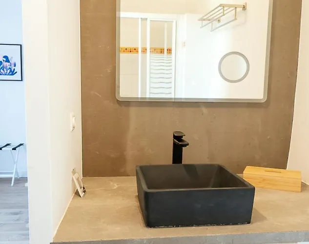 Des Oliviers Bed & Breakfast