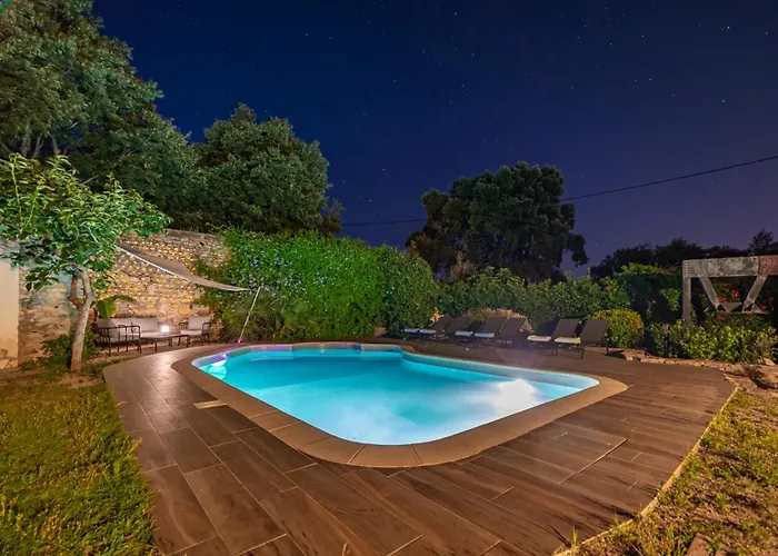 ベッド・アンド・ブレックファスト Des Oliviers *