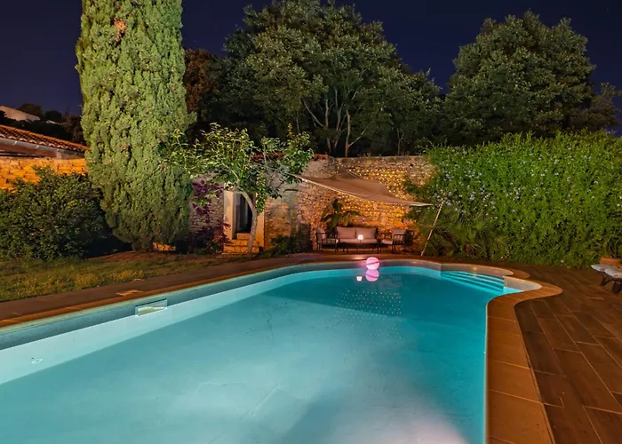 Des Oliviers Bed & Breakfast *